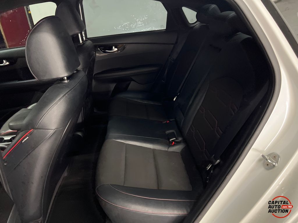 2020 Kia Forte 8