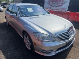 2010 Mercedes-Benz S-Class