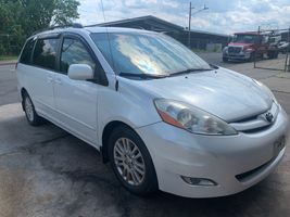 2008 Toyota Sienna