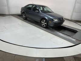 2003 VOLKSWAGEN JETTA