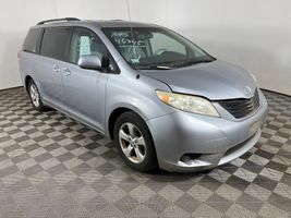 2011 Toyota Sienna