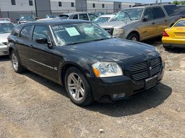2005 Dodge Magnum