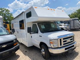 2015 Ford E450