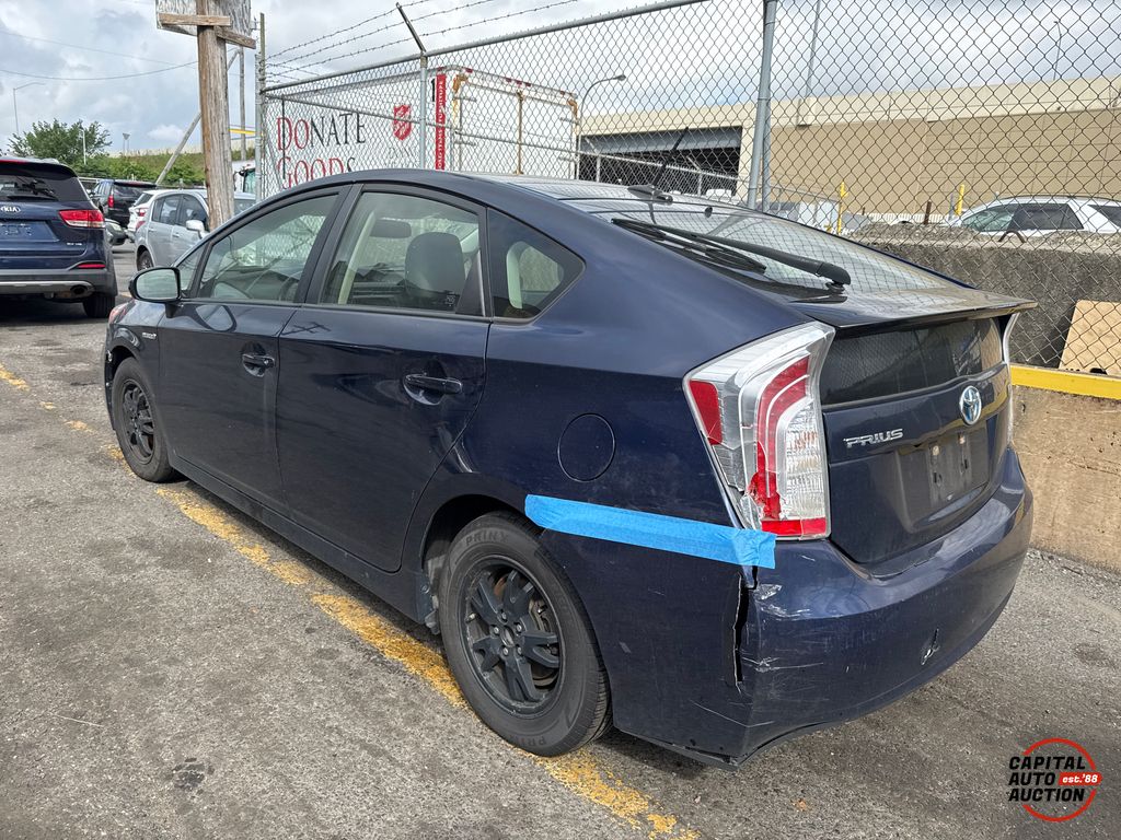 2015 Toyota Prius 2
