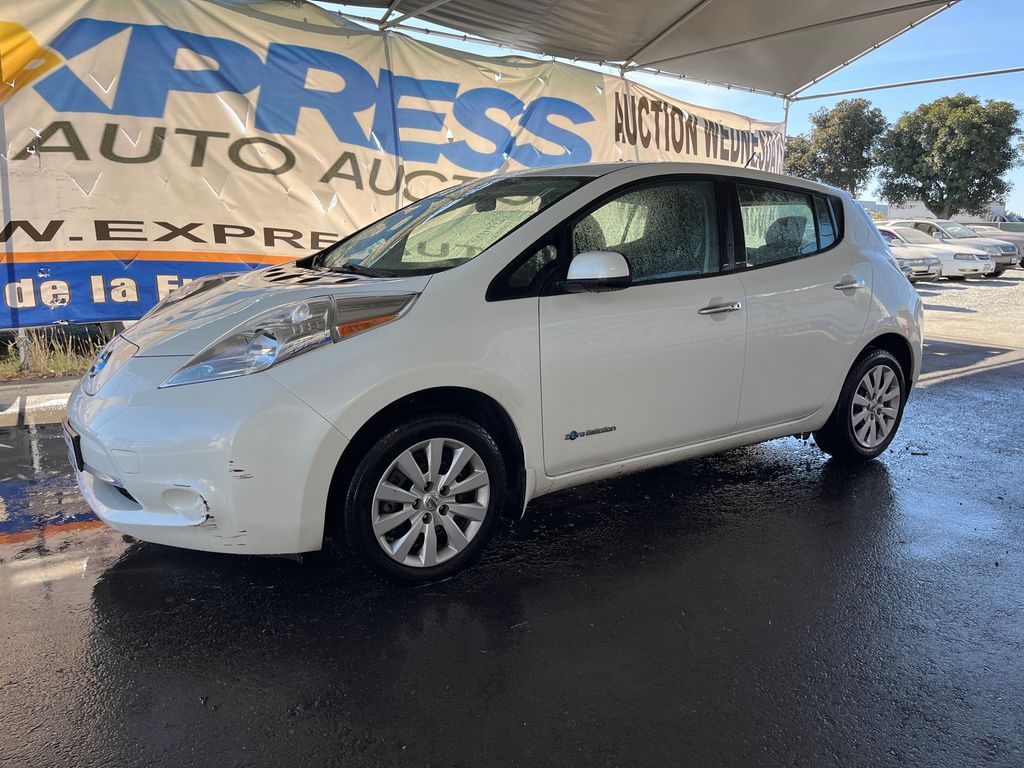 2016 NISSAN LEAF 1