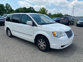 2009 Chrysler Town & Country