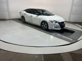 2017 NISSAN MAXIMA