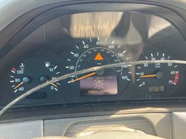 2000 Saturn S-Series
