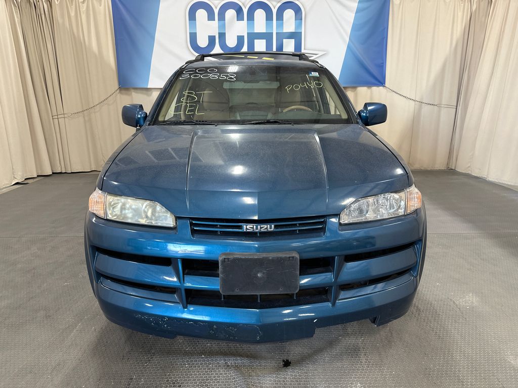 2002 Isuzu AXIOM 5