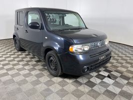 2013 NISSAN cube