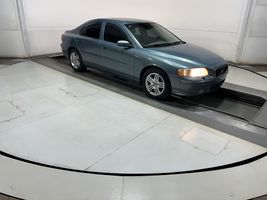 2005 Volvo S60
