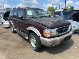 2004 Ford Explorer