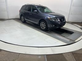 2014 NISSAN Pathfinder