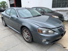 2005 Pontiac GRAND-PRIX