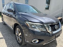 2014 NISSAN Pathfinder