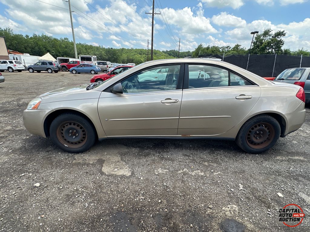 2007 Pontiac G6 11