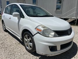 2010 NISSAN Versa