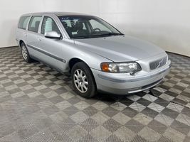2003 Volvo V70