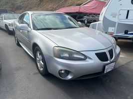 2006 Pontiac GRAND-PRIX