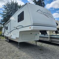 2002 Alpenlite 32RLDS AUGUSTA