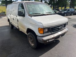 2007 Ford E150 Vans