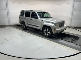 2008 JEEP Liberty