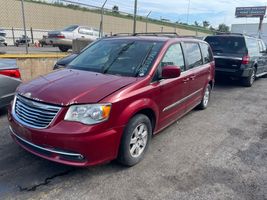 2016 Chrysler Town & Country