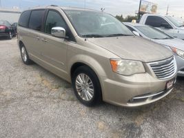 2012 Chrysler Town & Country