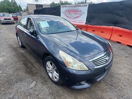 2011 Infiniti G25
