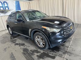 2011 Infiniti FX35