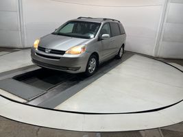 2005 Toyota Sienna