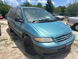 1998 Plymouth Grand Voyager