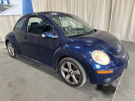 2006 VOLKSWAGEN New Beetle