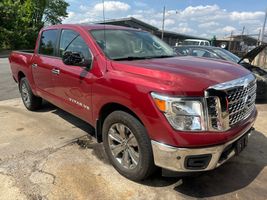 2019 NISSAN Titan