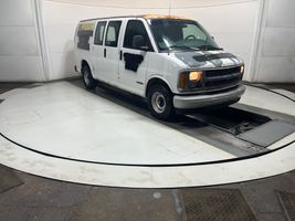 1999 Chevrolet G1500 Vans