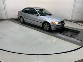 2003 BMW 3 Series