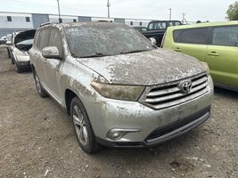 2011 Toyota HIGHLANDER