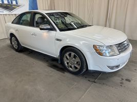 2009 Ford Taurus
