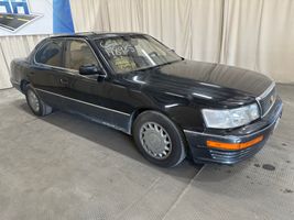 1991 Lexus LS 400