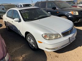 2000 Infiniti I30