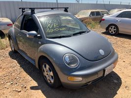 2003 VOLKSWAGEN New Beetle