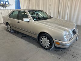 1997 Mercedes-Benz E-Class