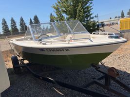 1974 Starcraft DAY CRUISER/INBOARD OUTBOARD MOTOR