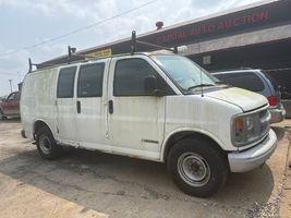 2000 Chevrolet G3500 Vans