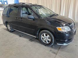 2000 Mazda MPV