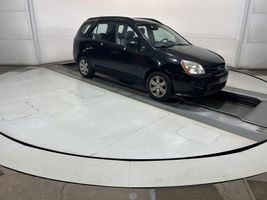 2007 Kia Rondo