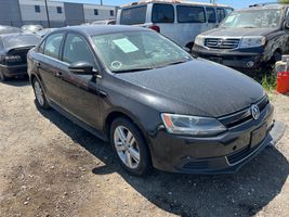 2013 VOLKSWAGEN JETTA