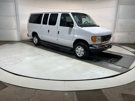 2006 Ford E350 VANS