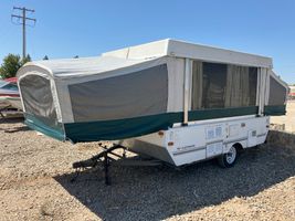 2006 Fleetwood CAMPER