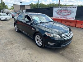 2010 Ford Taurus